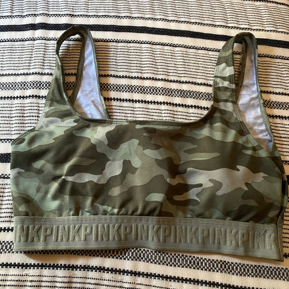 VS sports bra